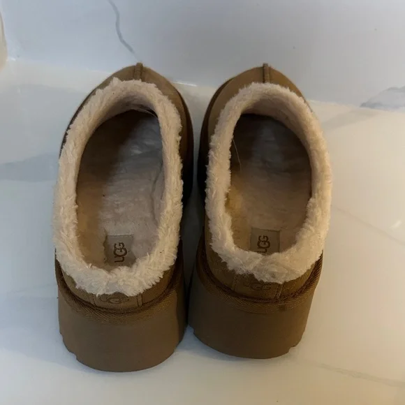 UGG Tan Shearling Lined Slippers - Picture 9 of 9